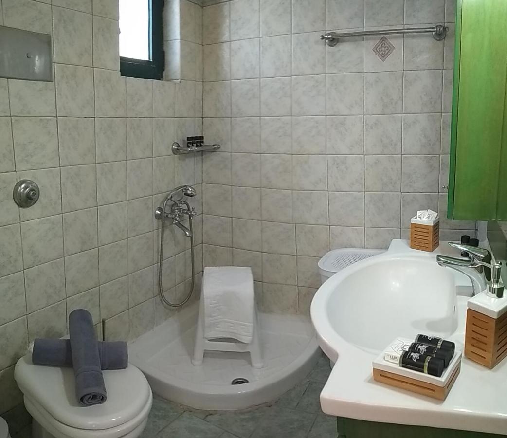 Marmari Megali Ammos Oasis Apartment & Studio Agia Marina  Екстер'єр фото
